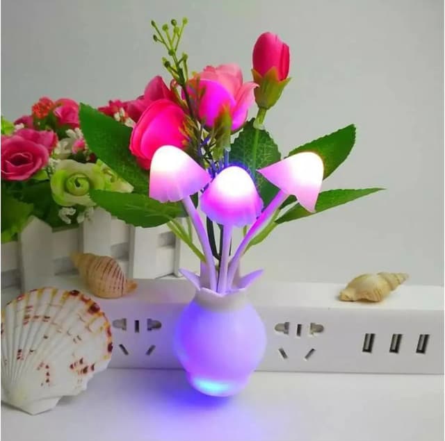 Mushroom and Lotus Leaf LED Night Lamp - product image 2